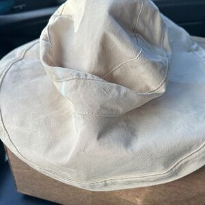 Classic Wide-Brim Sun Hat in Beige
